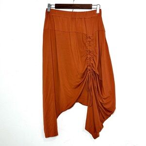 Koko Harley Lagenlook Ruched Harem Style Cropped Pant
